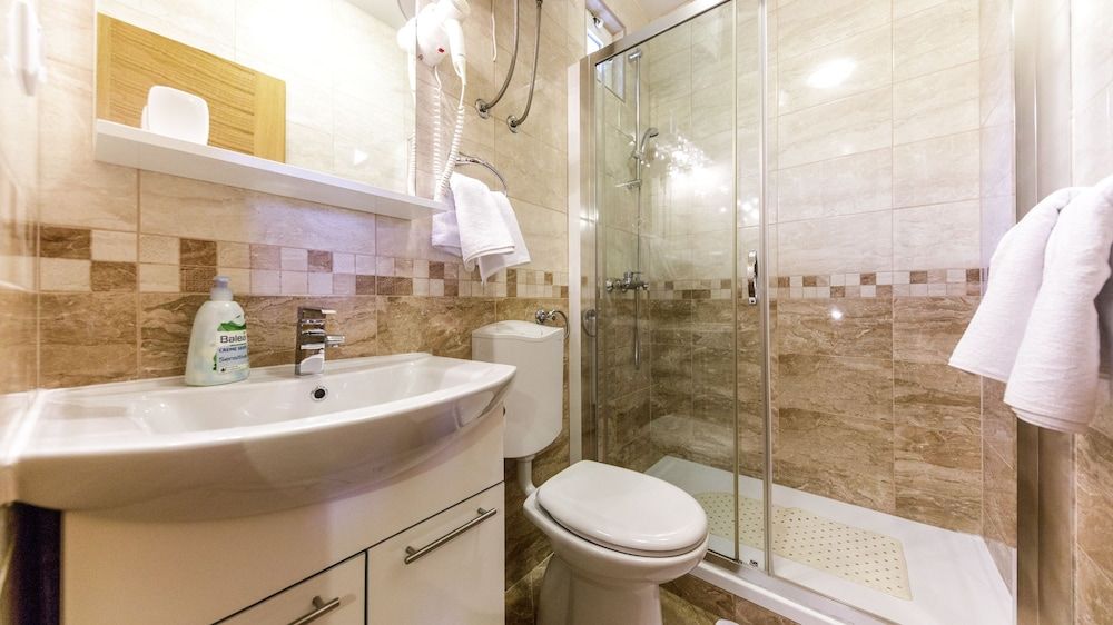 Guesthouse Anica Studio, Patio 7