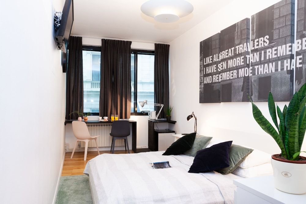 undefined Central Downtown Apartments by Irundo 3