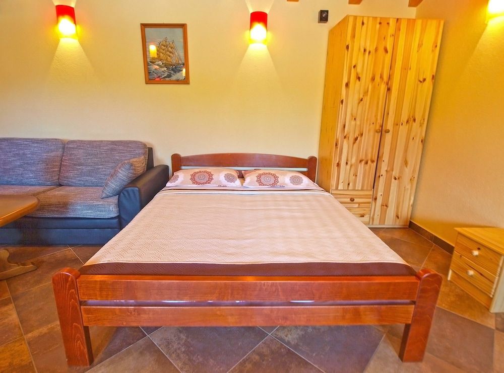 Apartment, 1 Bedroom (411/1393)