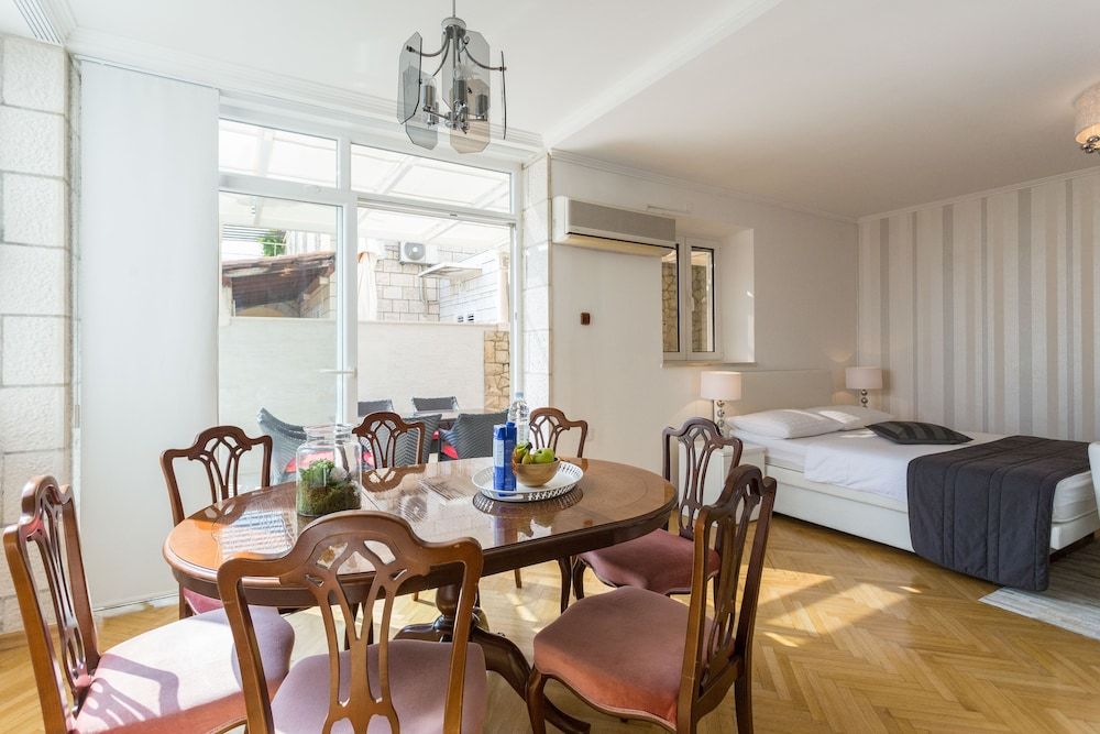 undefined Apartments Banje Beach 8