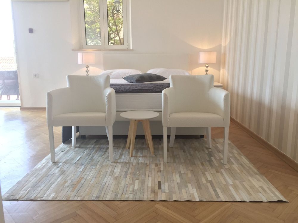 undefined Apartments Banje Beach 2