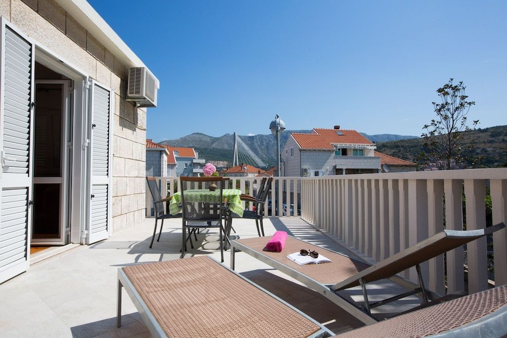 Apartment, 2 Bedrooms, Terrace
