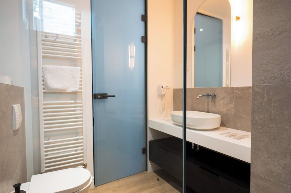 Doma Zagreb Premium Double or Twin Room 10