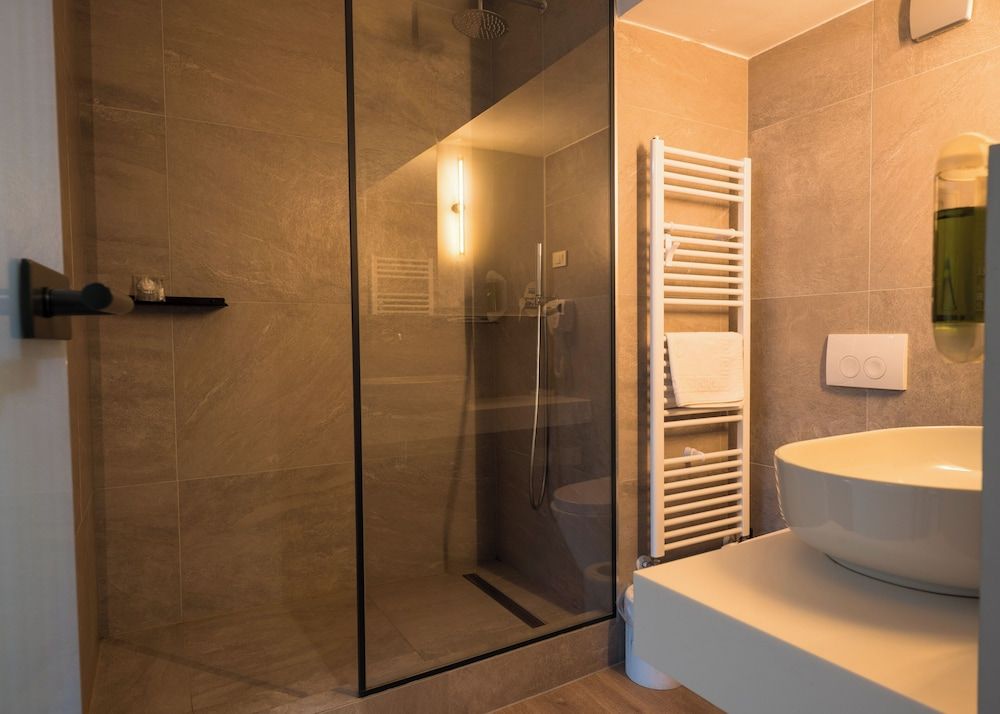 Doma Zagreb Premium Double or Twin Room 7