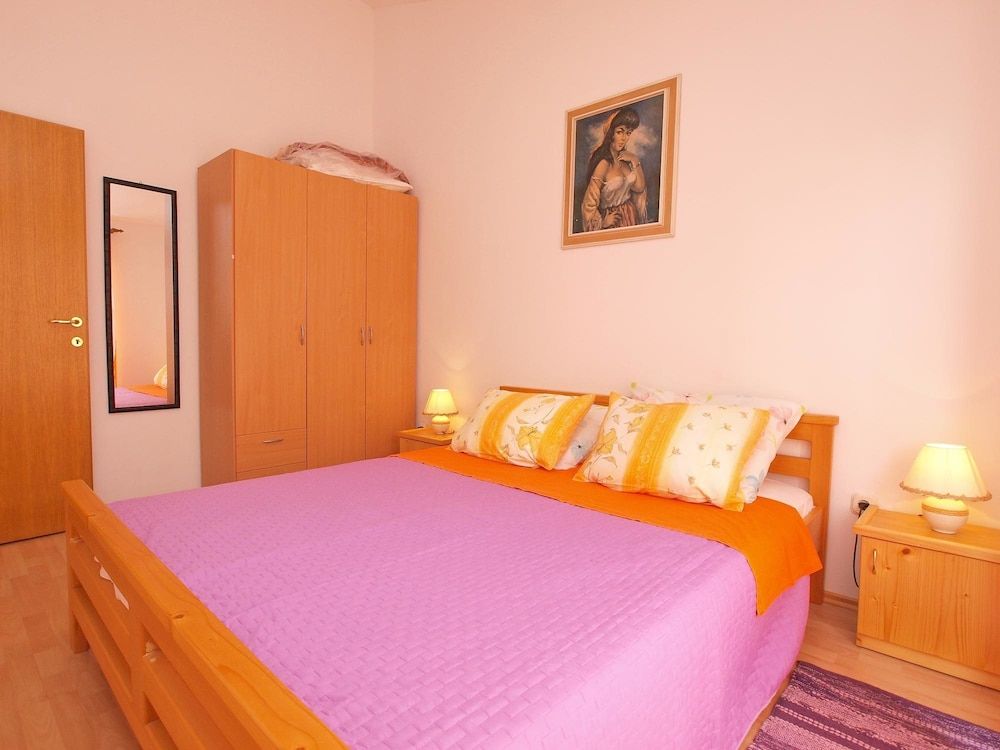 Apartment, 1 Bedroom (1390/13114)