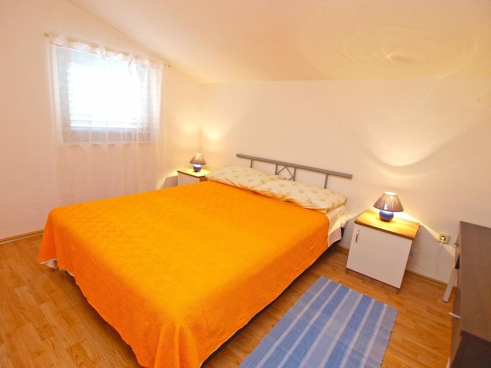 Apartment, 1 Bedroom (1390/13115)