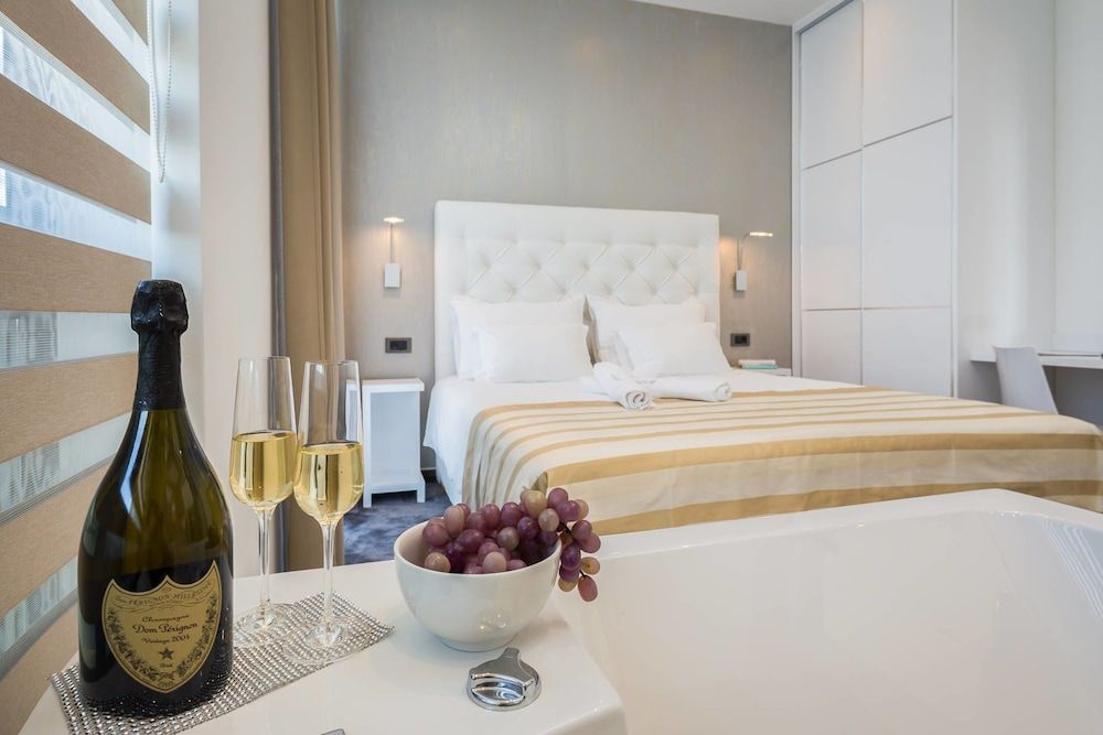 Marina Baotić Apartments Superior Apartment, 2 Bedrooms, Balcony, Sea View 4