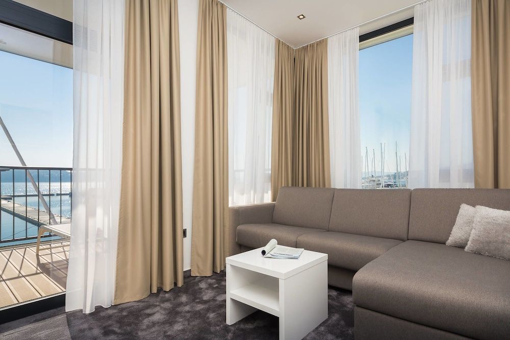 Marina Baotić Apartments Superior Apartment, 2 Bedrooms, Balcony, Sea View 7