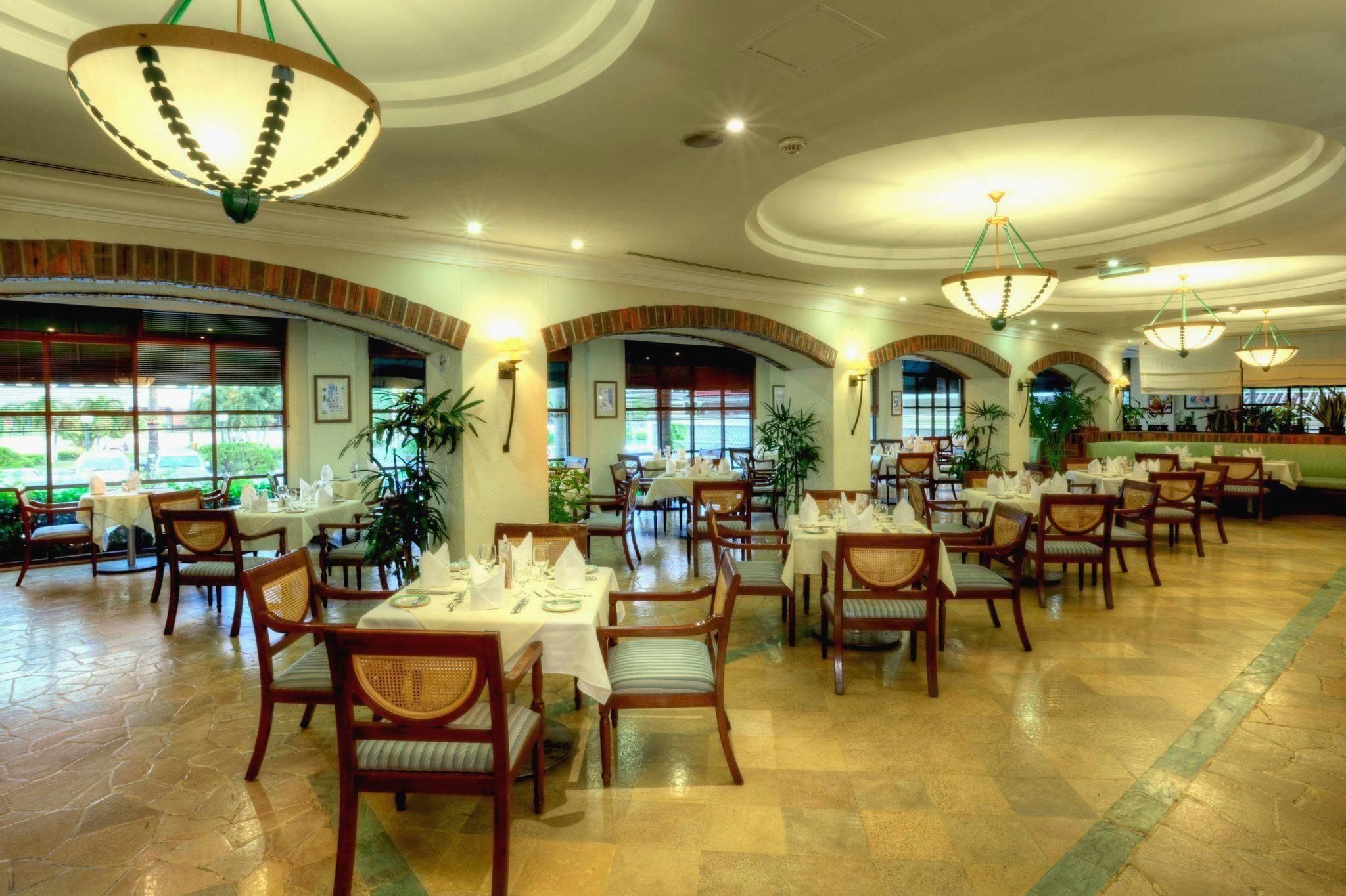 0ee2393769f5172110ee75947715bd81