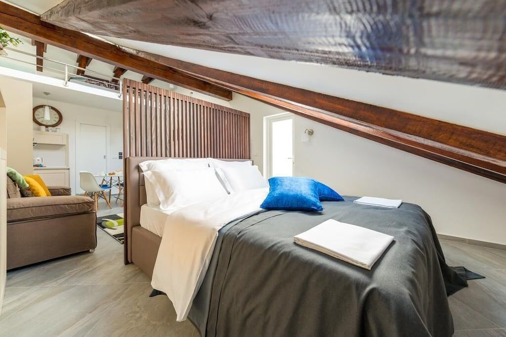Studio (Superior Studio Apartment with Balcon)