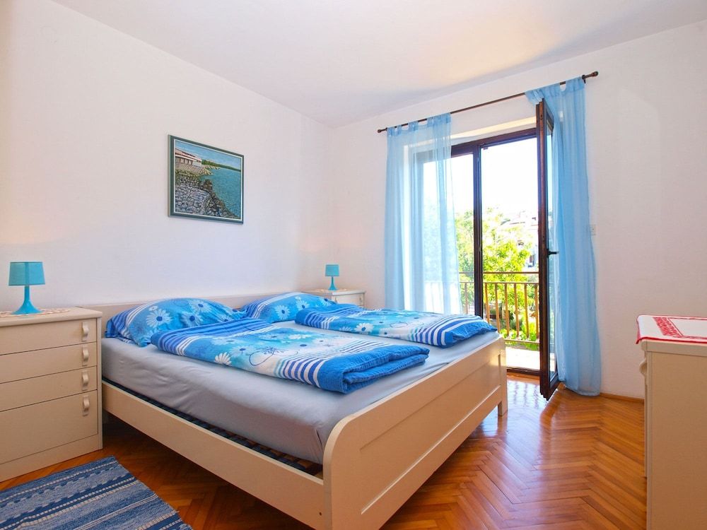Apartments Bubamara 1398