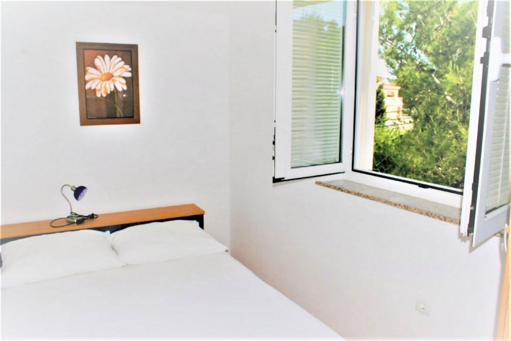 Luxury Apartment, 2 Bedrooms, Beach View, Beachfront