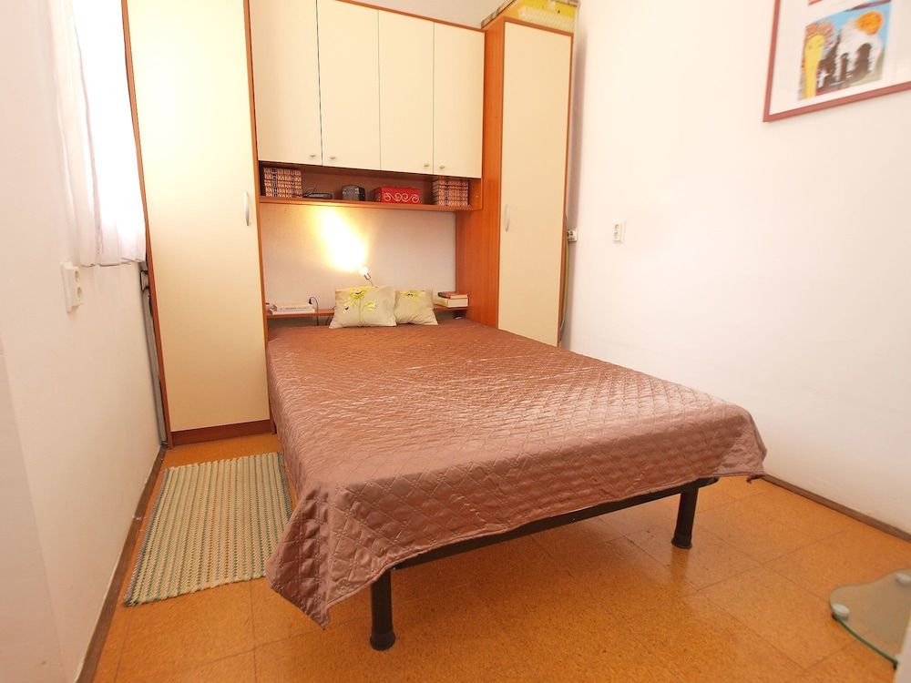 Apartment, 1 Bedroom (44/1995)