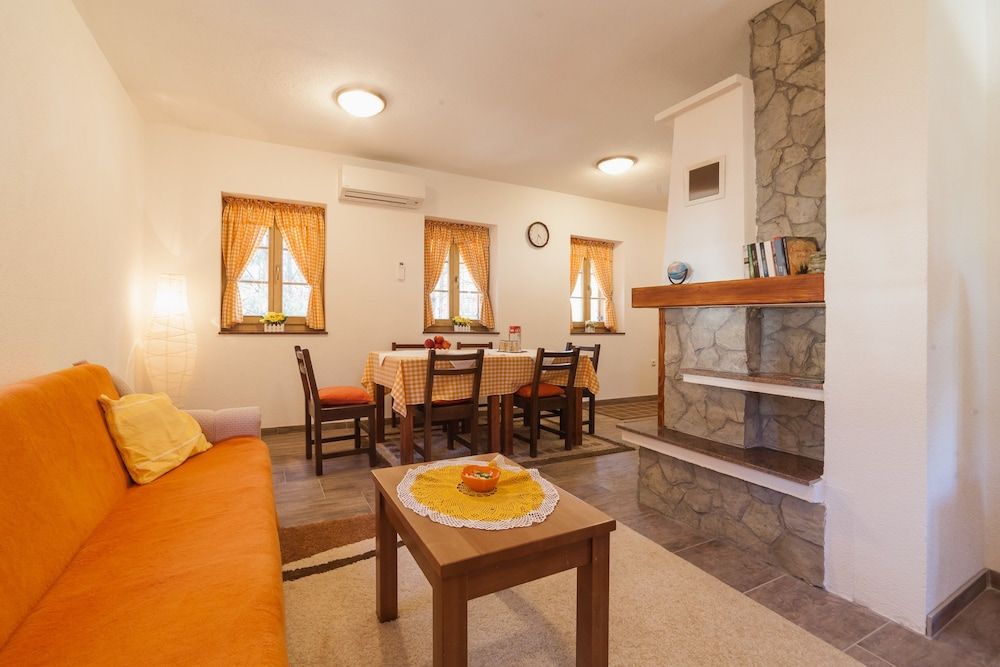 House Rustico House, 2 Bedrooms, Balcony, Mountain View 10