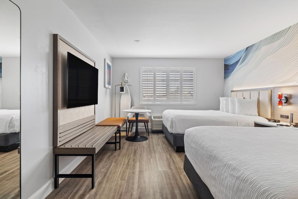 Standard Room, 2 Queen Beds, Accessible