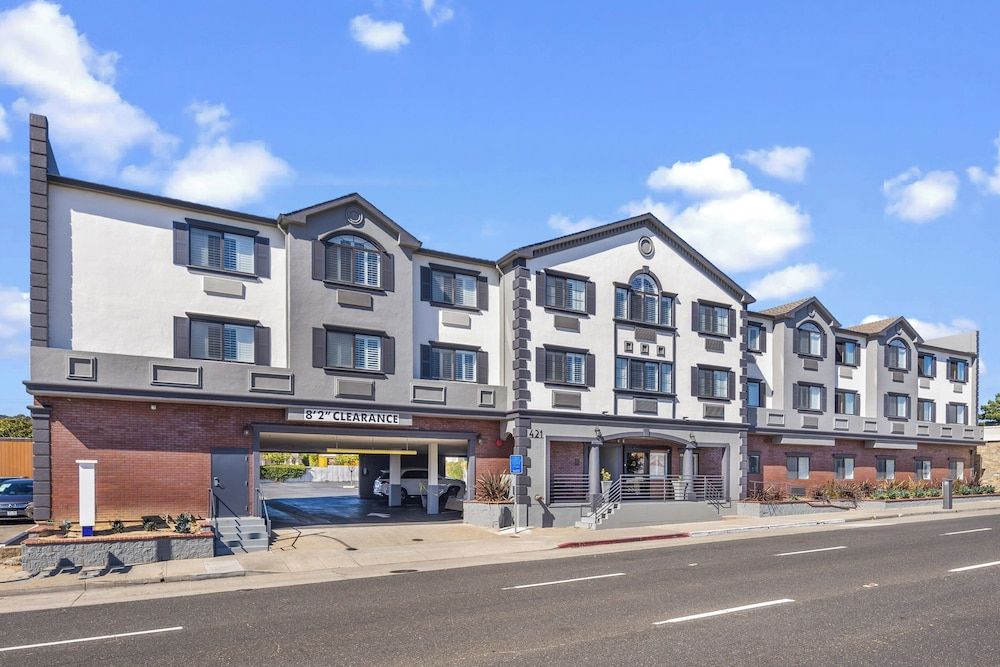 undefined Hotel Skye SFO 7