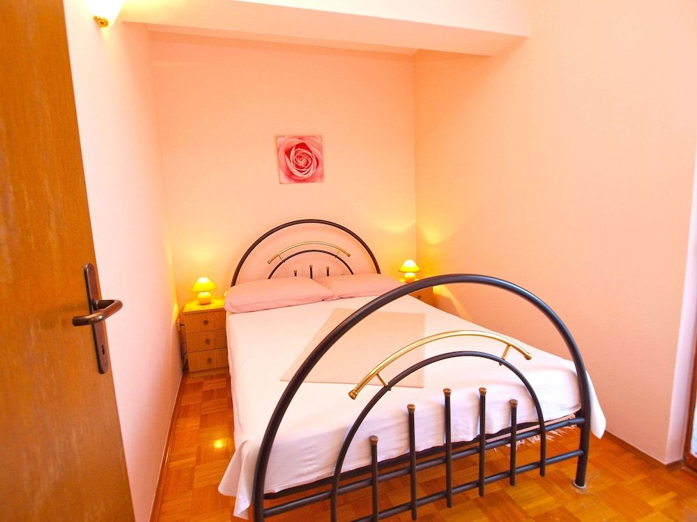 Apartment, 1 Bedroom (1315/12518)