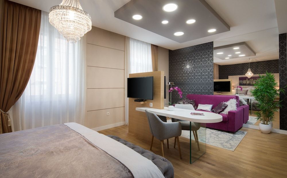 Vip Rooms Deluxe Suite, Balcony (VIP 2) 2