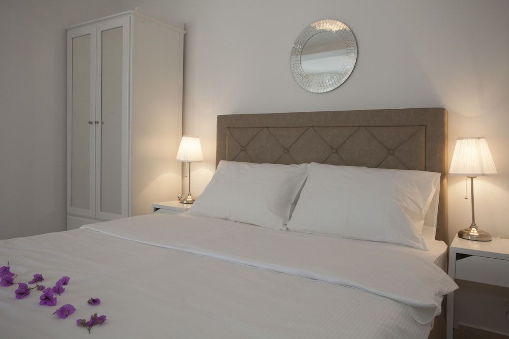 Rooms Lana