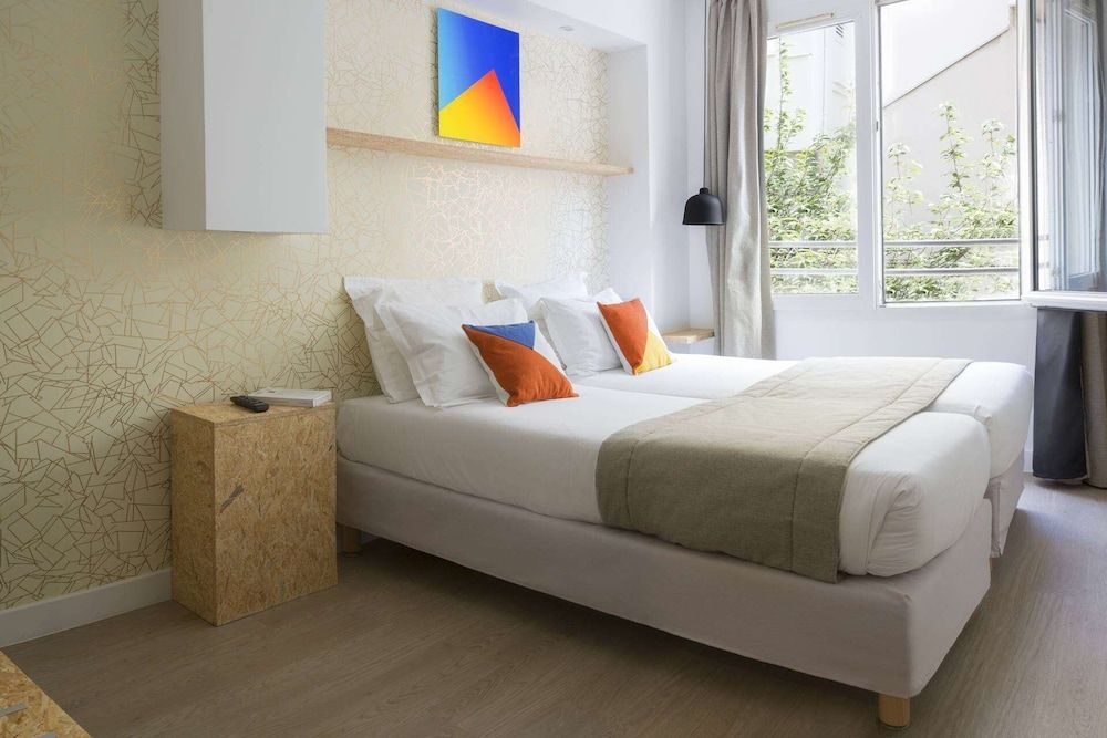 Comfort Twin Room