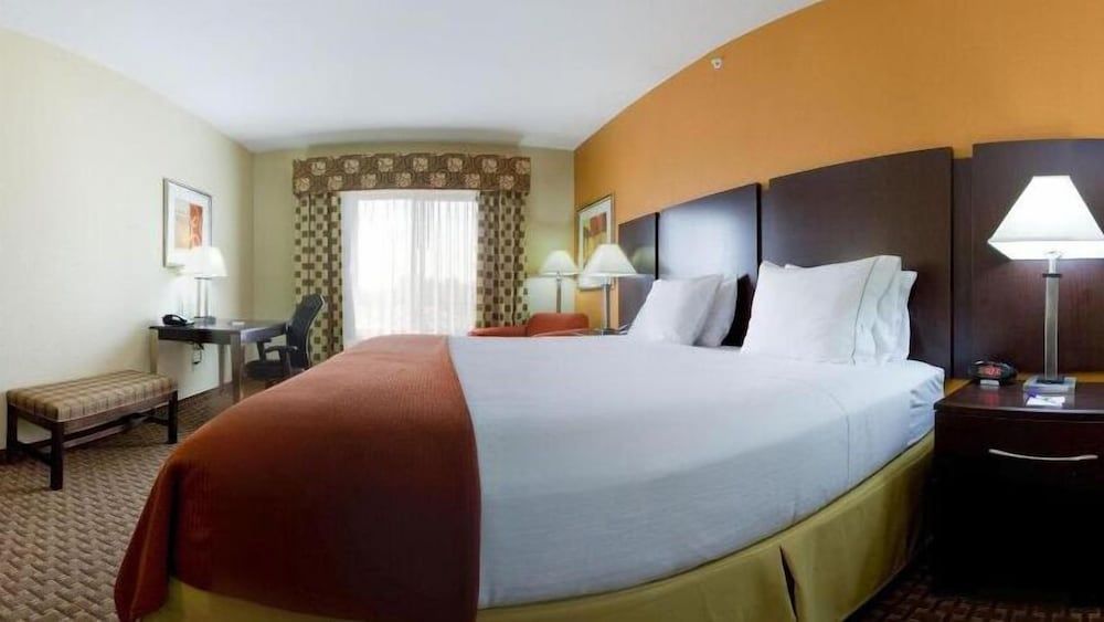 Suite, 1 King Bed