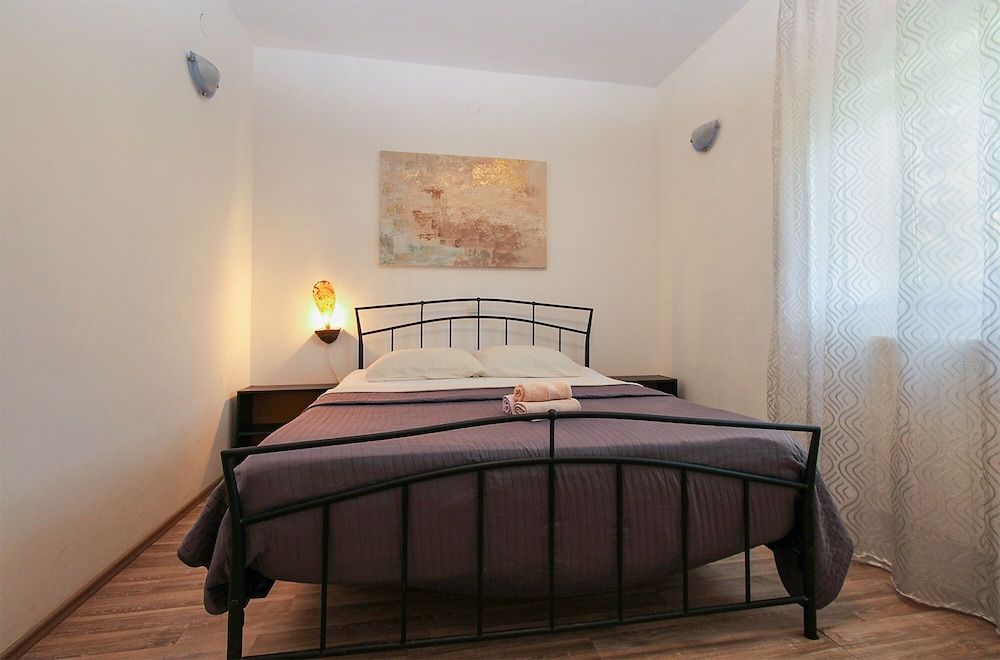 Apartment, 3 Bedrooms (1008/3316)