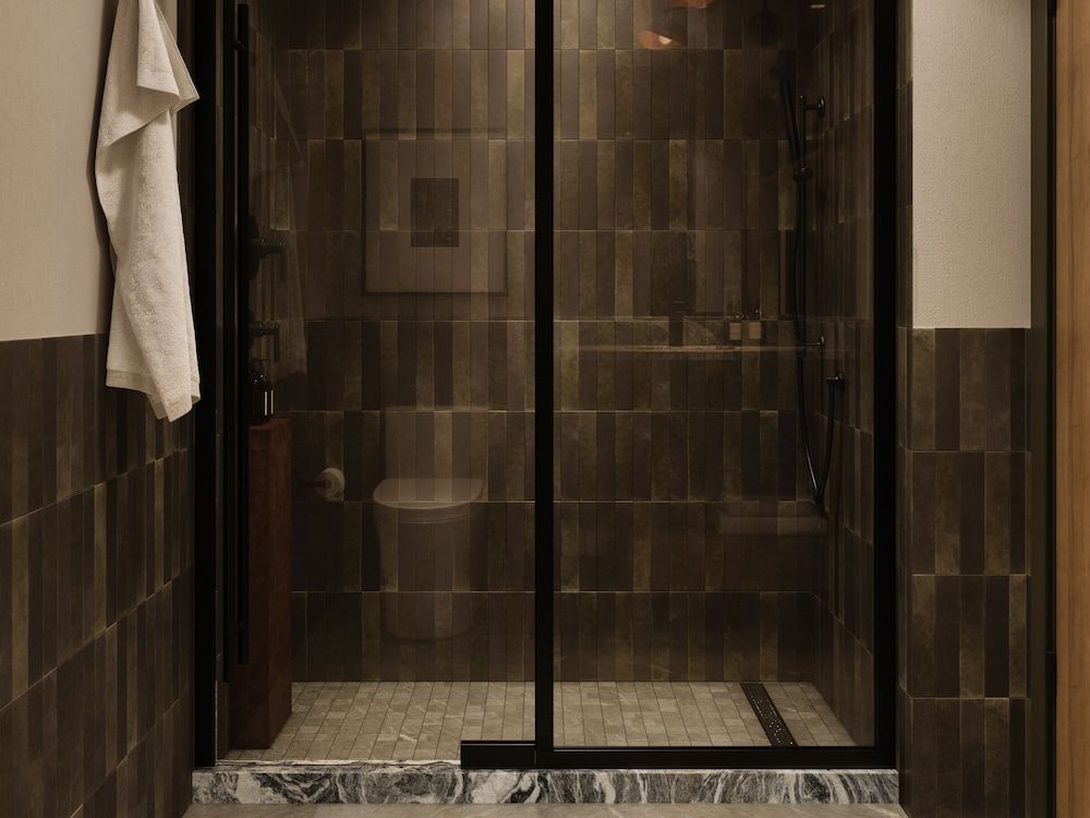 The Kenrick Hotel Premium 1 King Bed, Mountain View, Non-Smoking, Pets Not Allowed 4