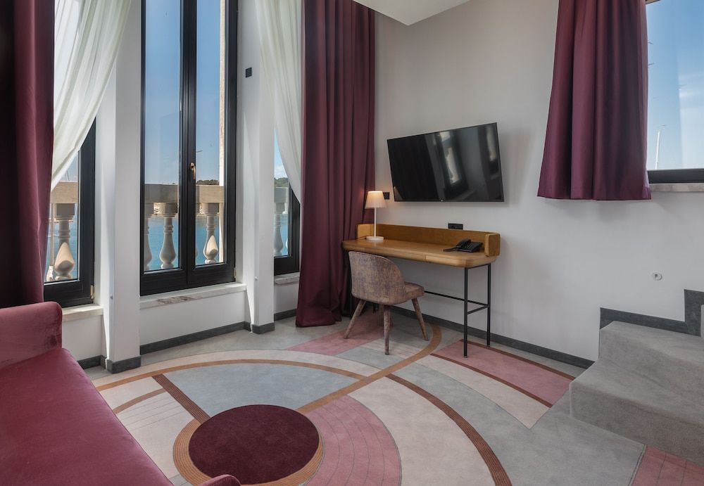 Heritage Hotel Porin Gallery Quadruple Room 12