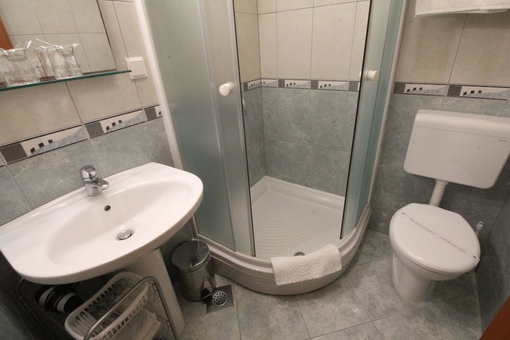 Apartments Artemis Dubrovnik - Adults Only Economy Apartment, Ground Floor 5