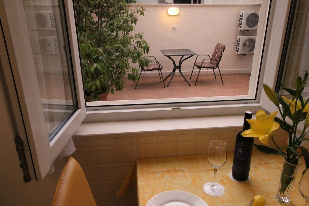 Apartments Artemis Dubrovnik - Adults Only Economy Apartment, Ground Floor 4