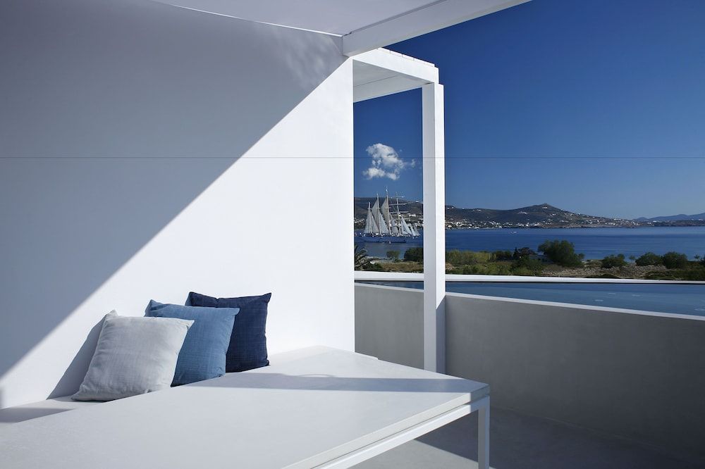 Art Suite Sea View with Outdoor Spa Bath
