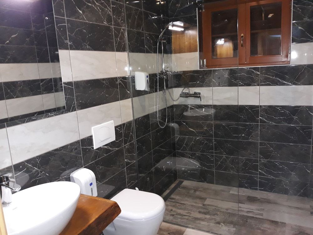 Rustic Lodge Plitvice Deluxe Double Room 12