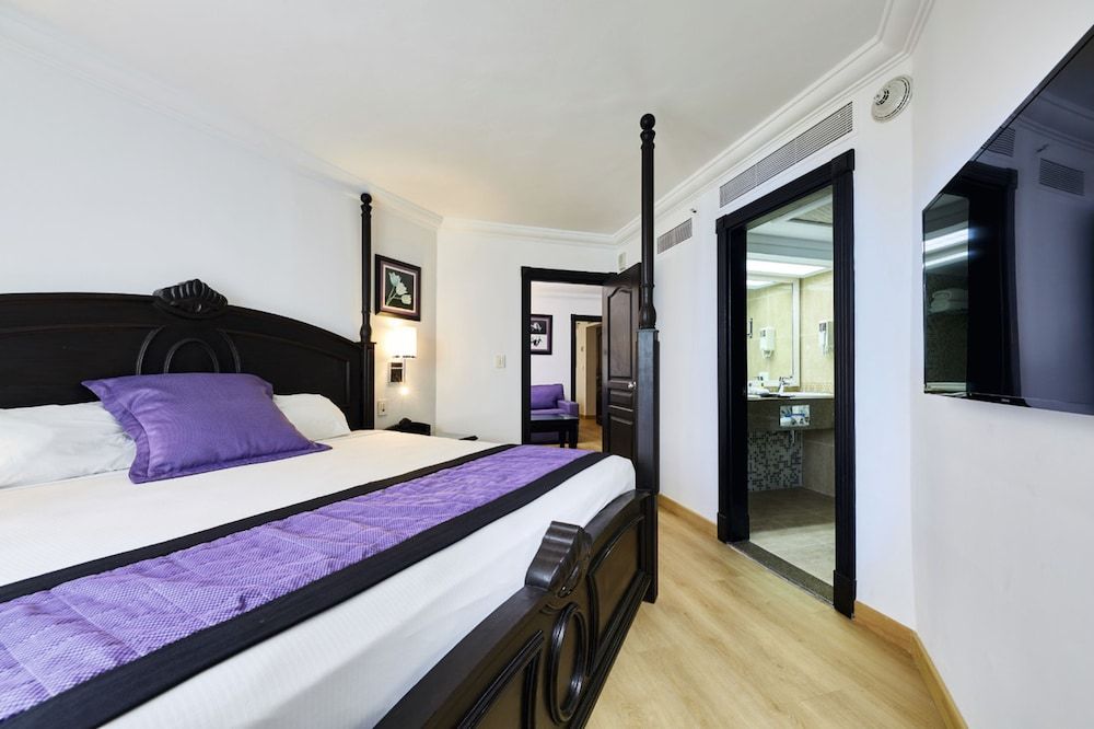 Family Suite, Ocean View (B2C-CA)