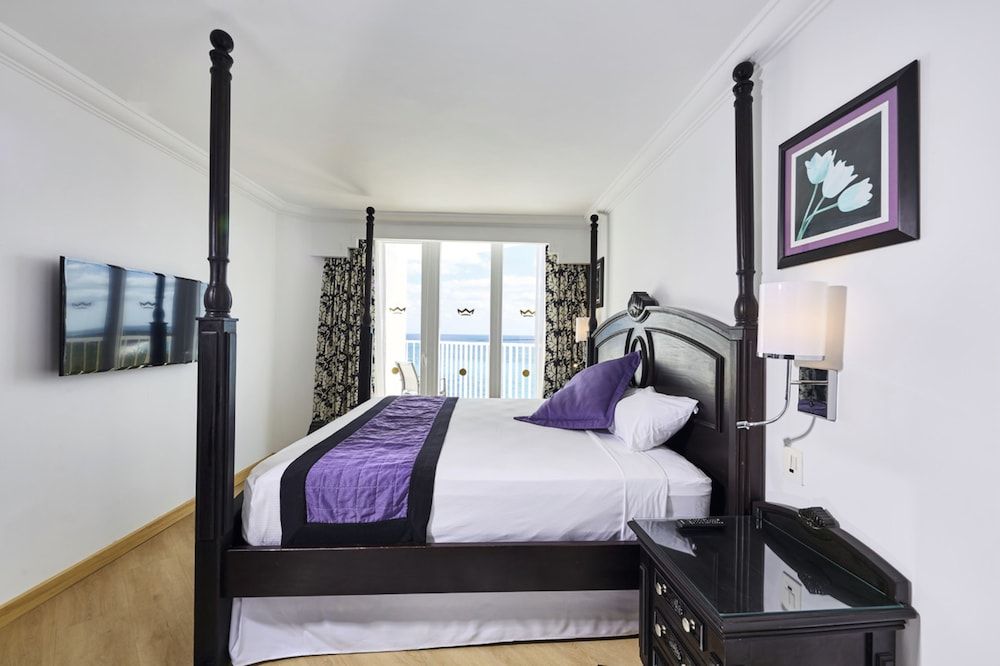 Family Suite, Ocean View (B2C-CA)
