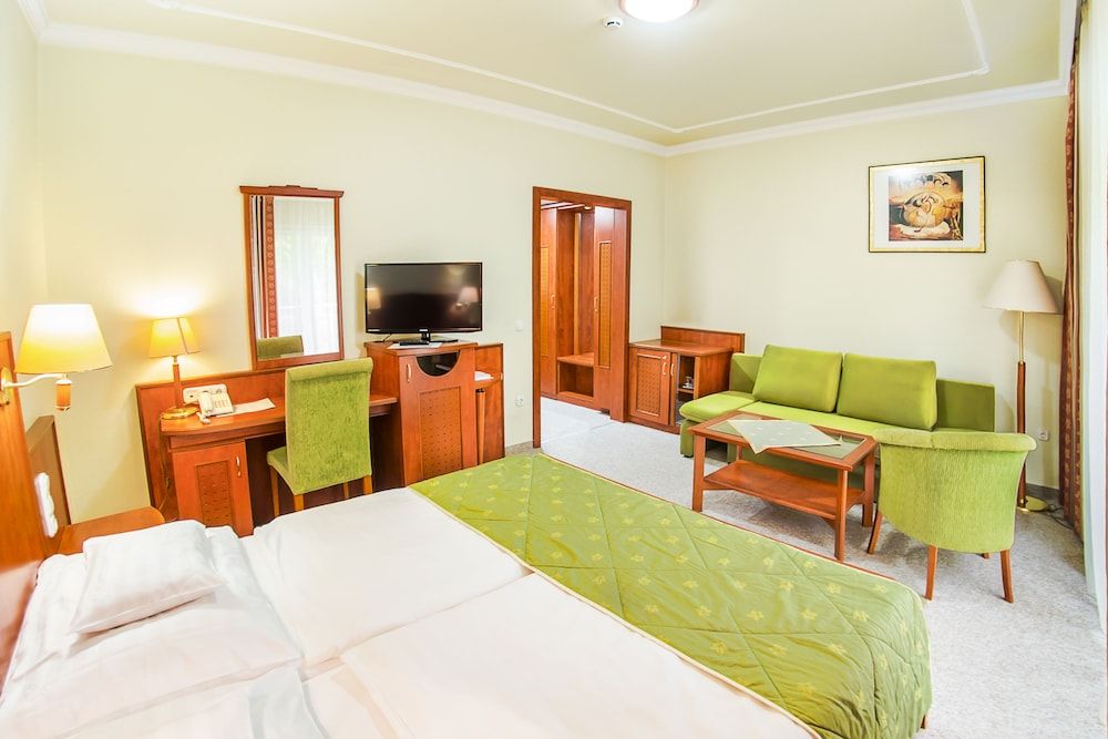 Deluxe, Double and Sofa Bed, Balcony