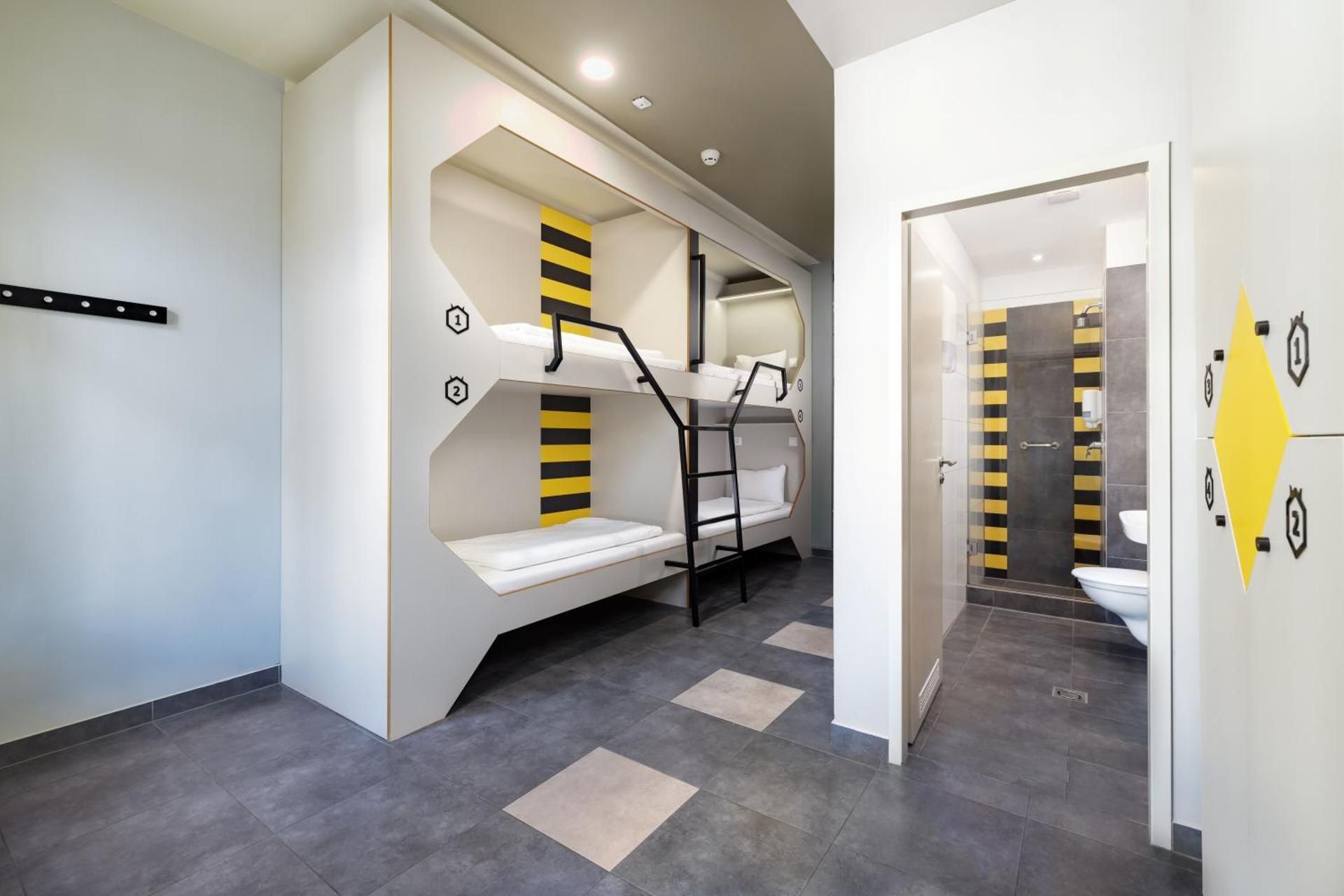 Quadruple Room with Bathroom