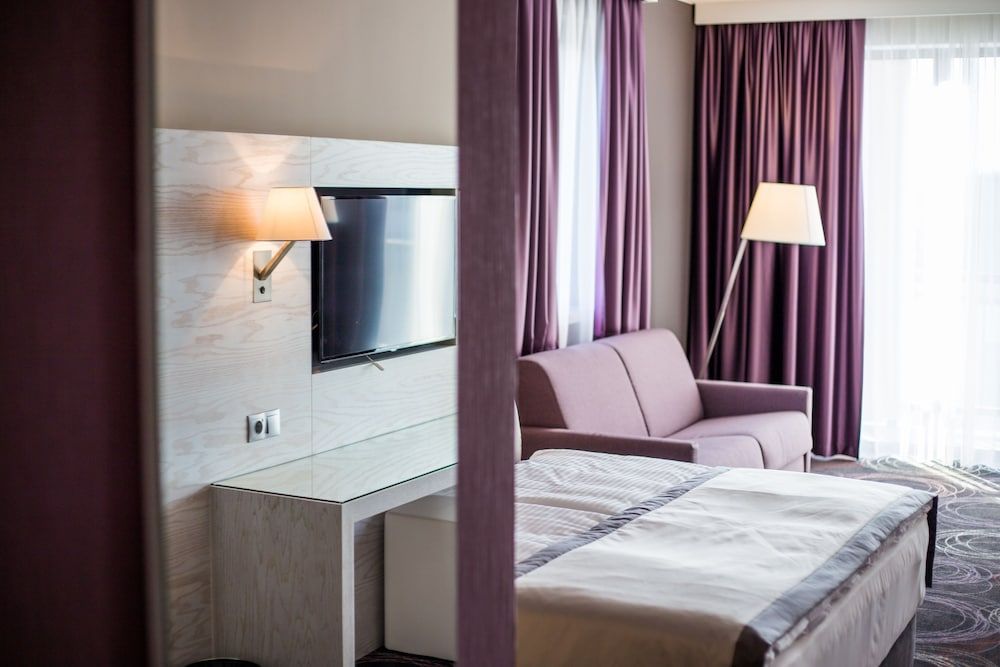 Aura Hotel - Adults Only Deluxe Room, 1 King Bed with Sofa bed (Extra Room) 6