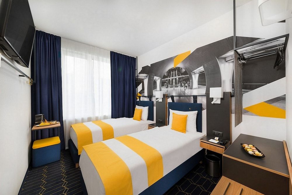 undefined D8 Hotel 2