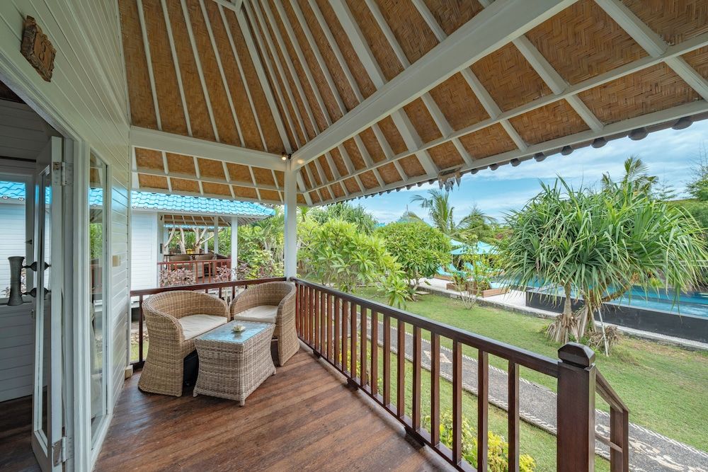 The Cubang Huts Lembongan Standard Double Room 8