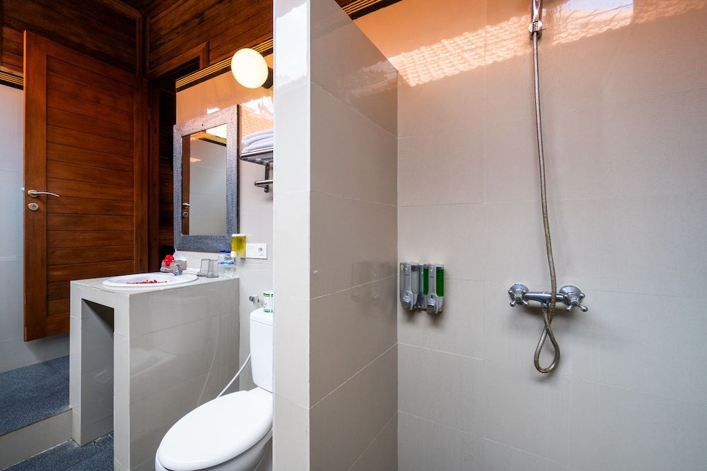 Bale Gede Lembongan Family Suite, 2 Bedrooms 13