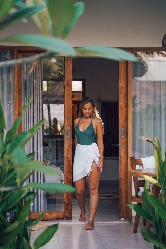 undefined Coco Cabana 6