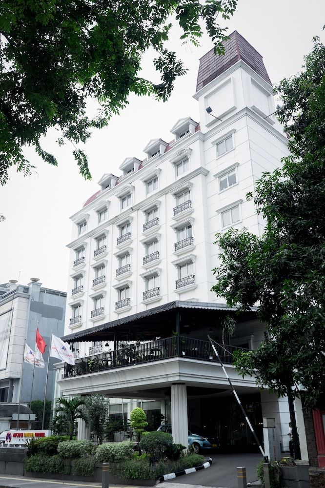 undefined Arion Suite Hotel Kemang