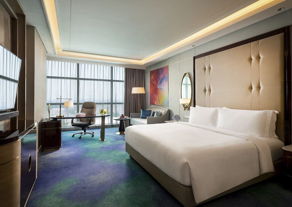 Classic Room, 1 King Bed, Accessible