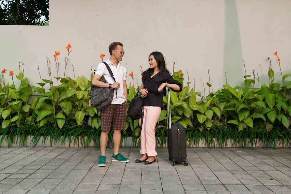 undefined RedDoorz Plus near Mall Ciputra Jakarta 4