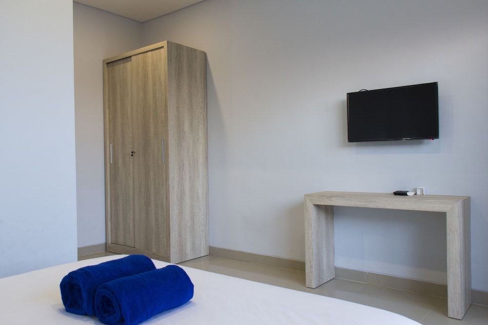 Deluxe Room, Pool View
