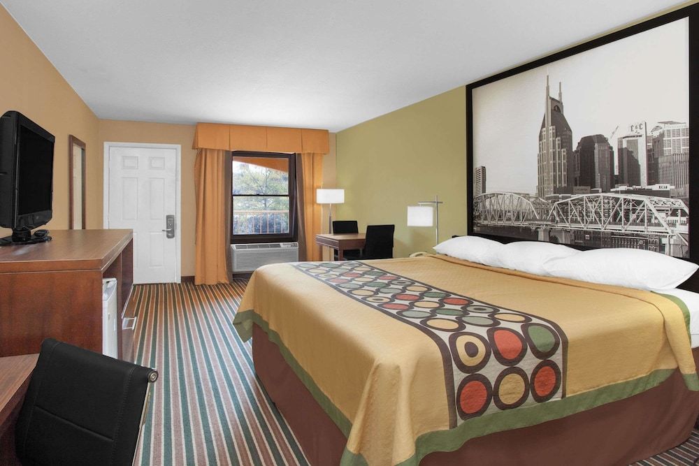 Standard Room, 1 King Bed, Smoking