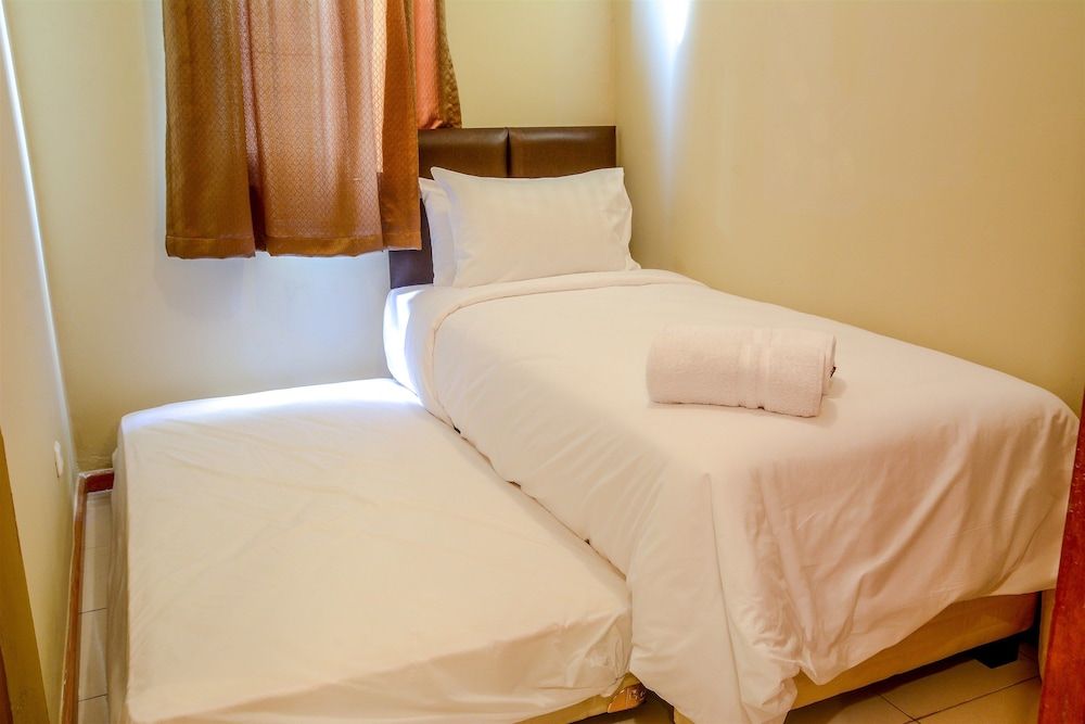 undefined 3 Bedrooms Plus Apartment Grand Palace by Travelio 2