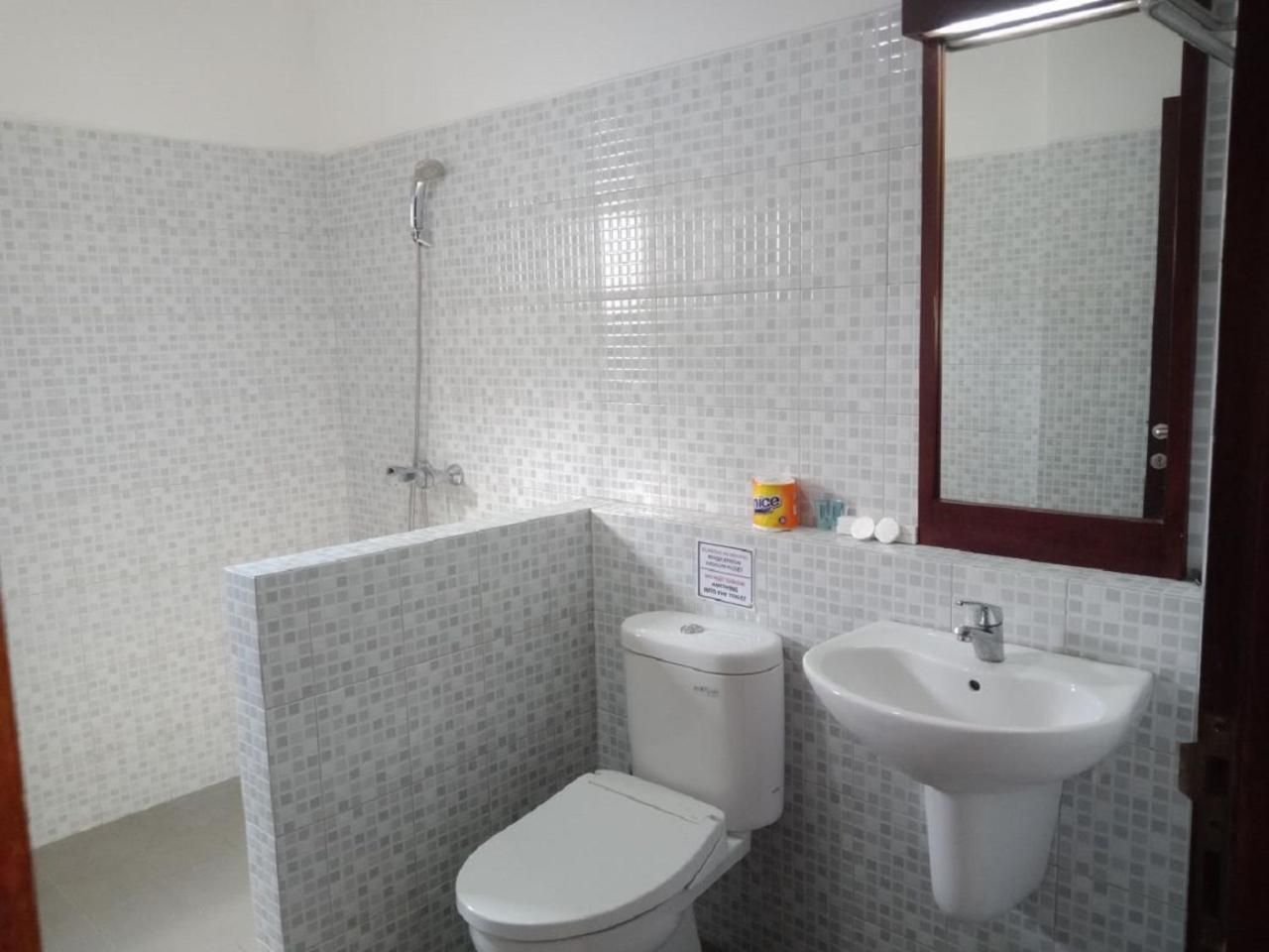 undefined Marrakesh Inn 9