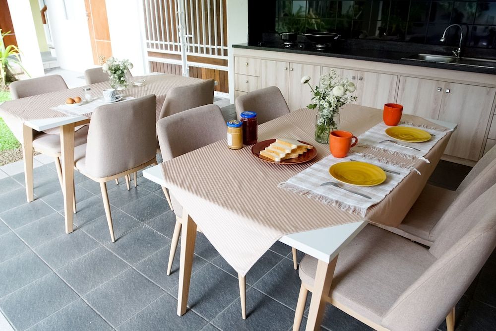 undefined Topaz Guest House 5