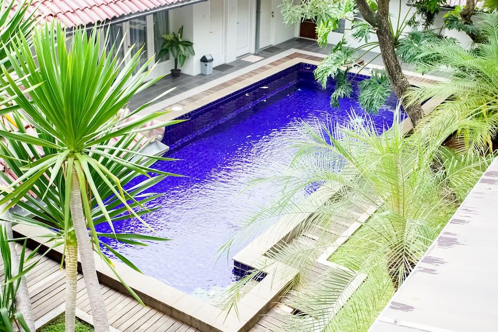 undefined Topaz Guest House 2